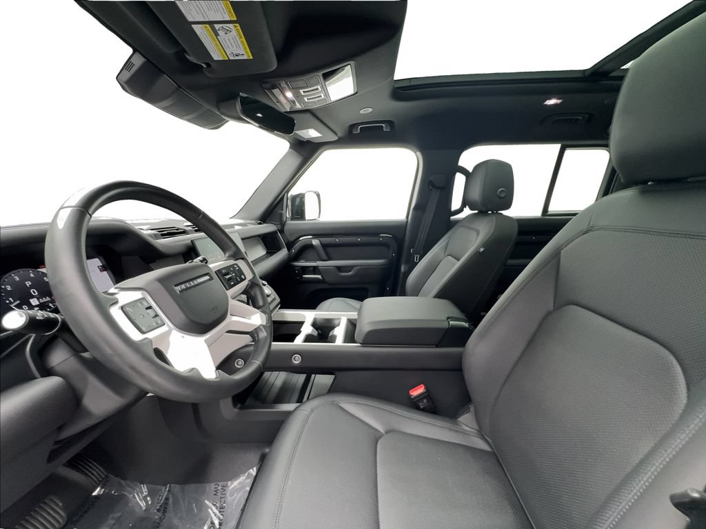 Used 2025 Land Rover Defender 110 S AWD/4WD image 19