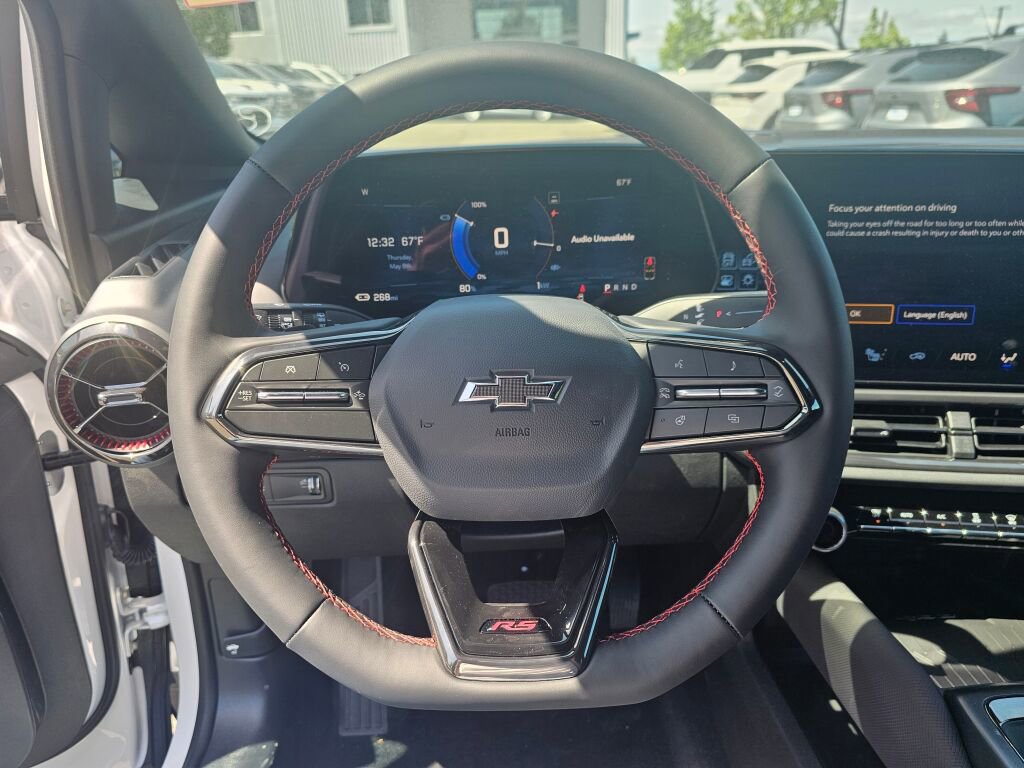 New 2025 Chevrolet Equinox EV RS FWD image 11