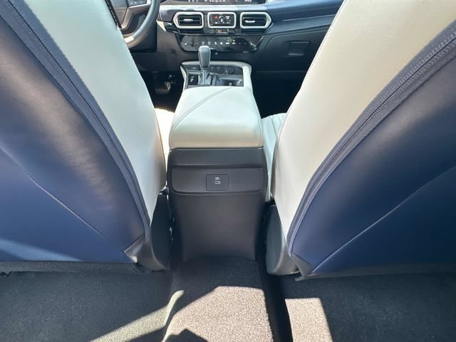 New 2026 Nissan Sentra SL w/ Floor Mat Package FWD image 28