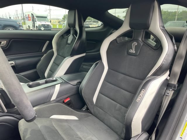 Used 2020 Ford Mustang Shelby GT500 w/ Technology Package RWD image 26