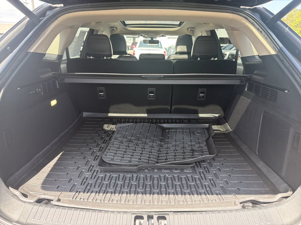 Certified 2023 Lincoln Nautilus Reserve AWD/4WD image 32