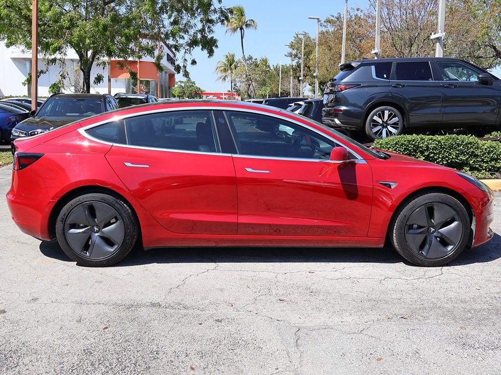 Used 2018 Tesla Model 3 Long Range RWD image 18