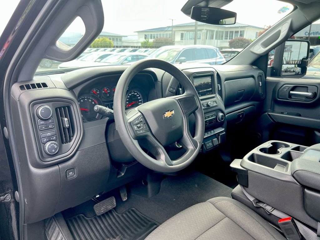 Used 2023 Chevrolet Silverado 1500 Custom w/ LPO, Dark Essentials Package AWD/4WD image 10