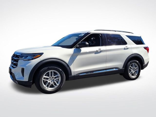 Certified 2025 Ford Explorer Active image 5