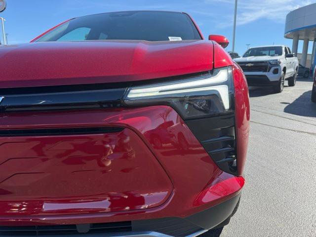 New 2026 Chevrolet Blazer EV LT image 5