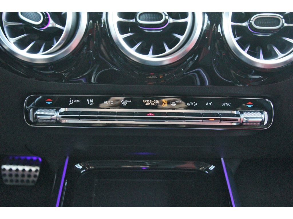 Used 2023 Mercedes-Benz GLA 250 image 30