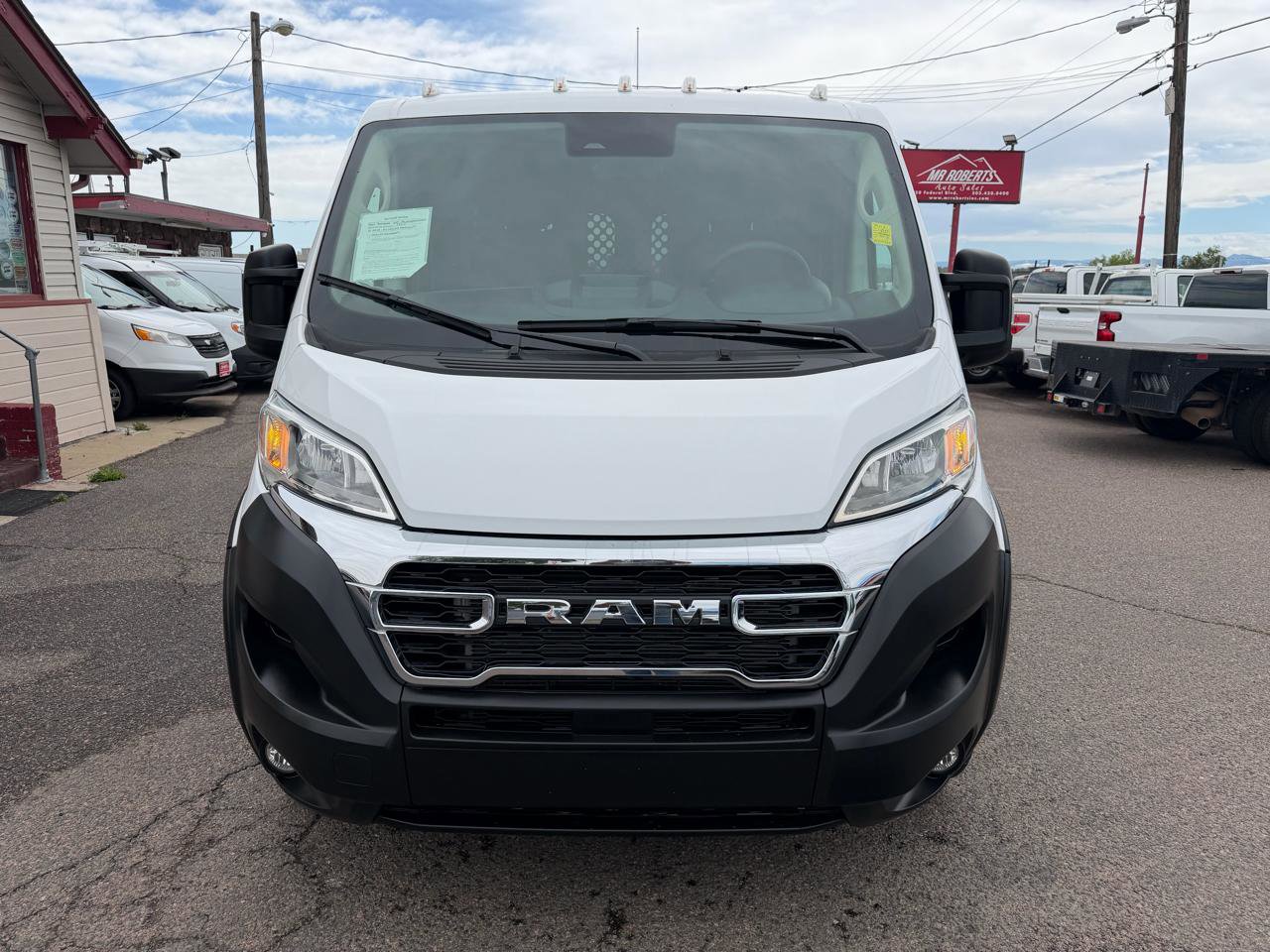 Used 2025 RAM ProMaster 2500 w/ U-Haul Equipment Group FWD image 3