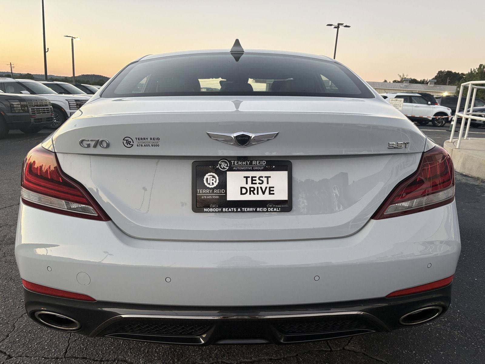 Used 2019 Genesis G70 3.3T image 7