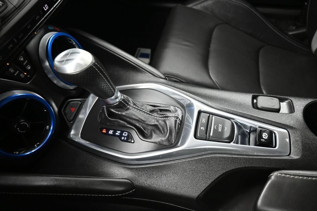 Used 2018 Chevrolet Camaro SS RWD image 23