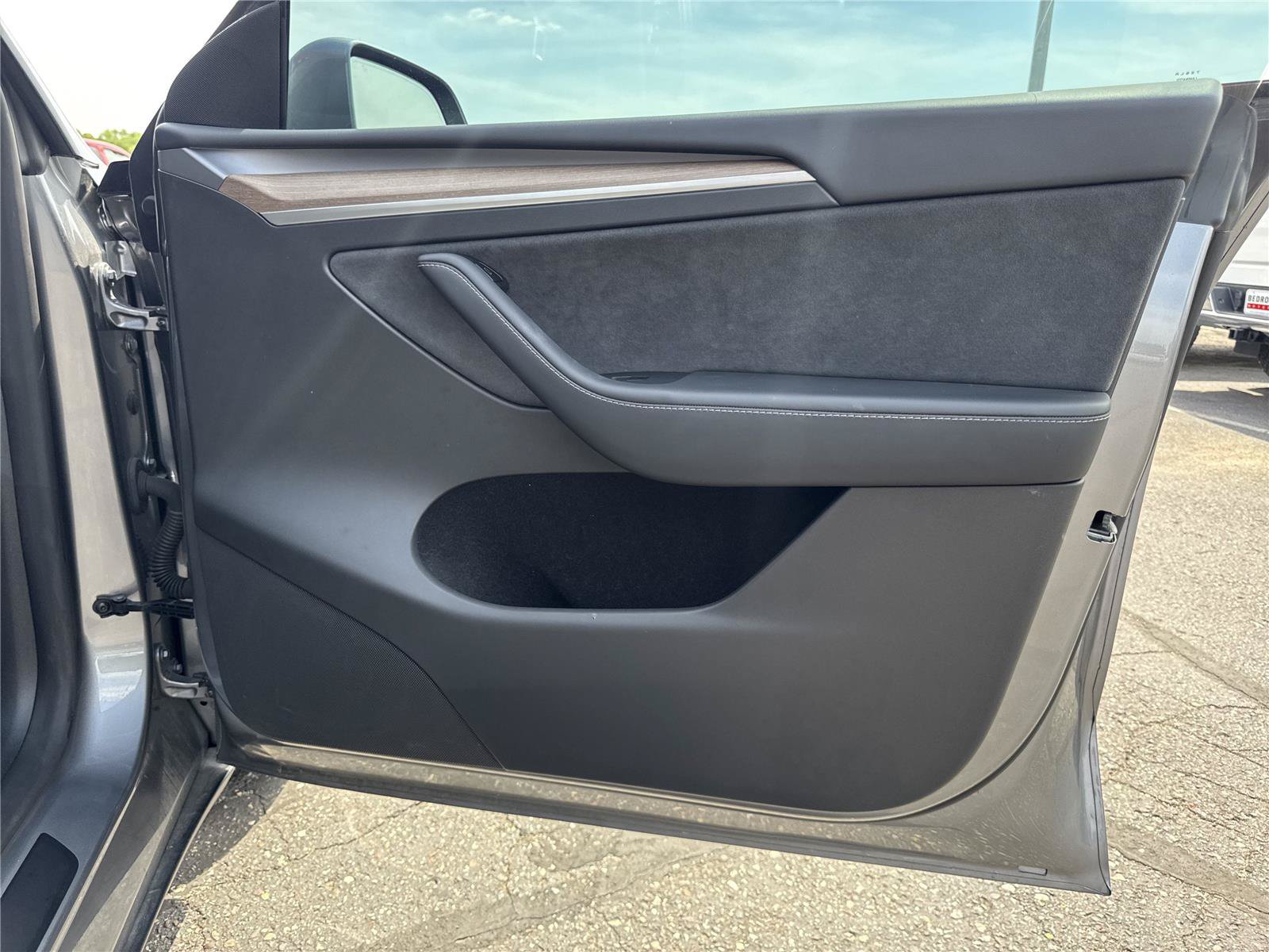 Used 2025 Tesla Model Y Performance AWD/4WD image 22