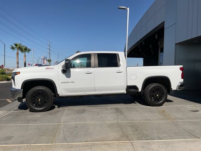 Used 2023 Chevrolet Silverado 2500 LT w/ Convenience Package AWD/4WD image 4