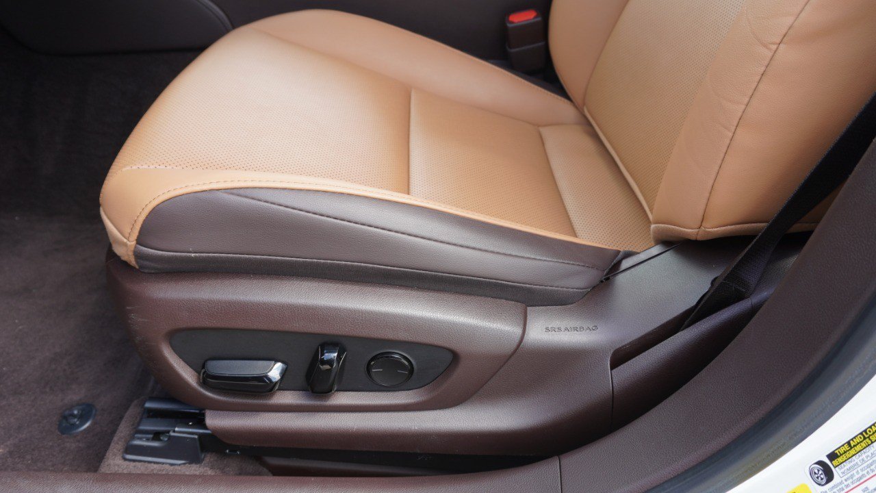 Certified 2021 Lexus ES 350 w/ Premium Package FWD image 24