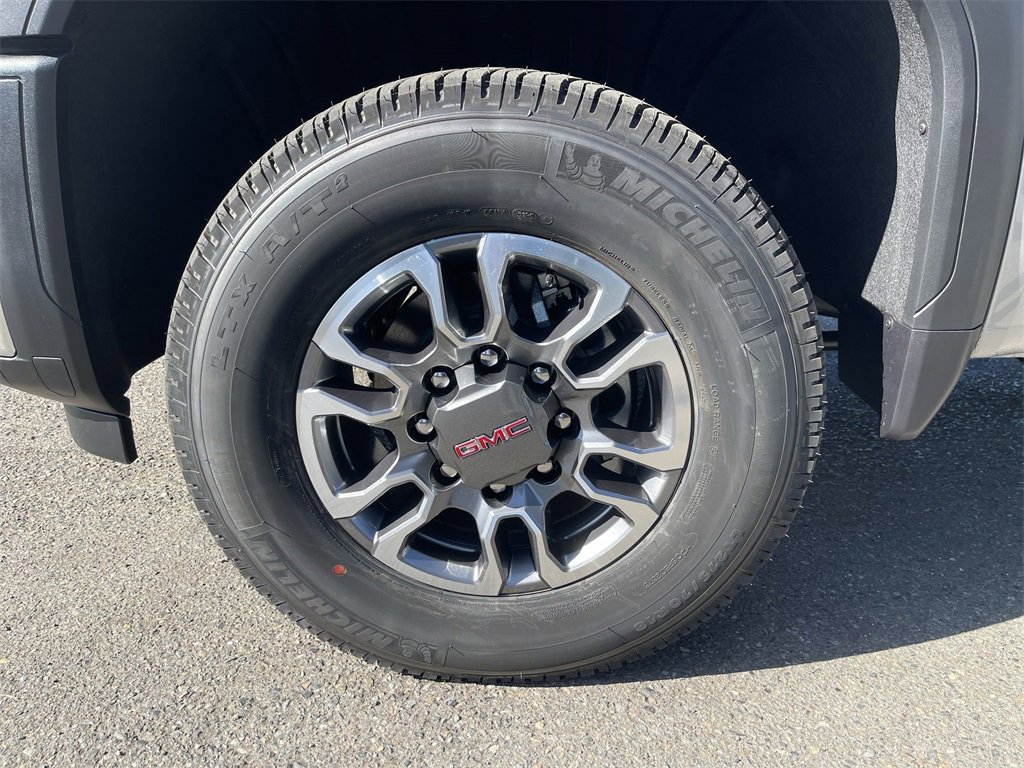 New 2026 GMC Sierra 2500 SLE w/ SLE Value Package; image 32