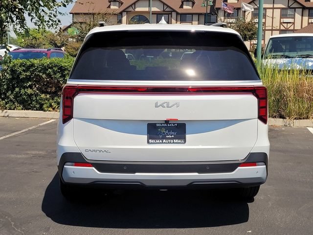 New 2026 Kia Carnival EX FWD image 5