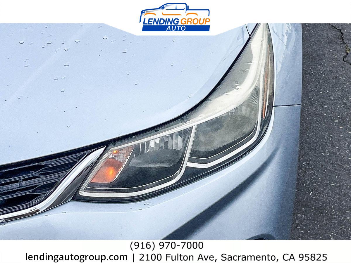 Used 2018 Chevrolet Cruze LS FWD image 7