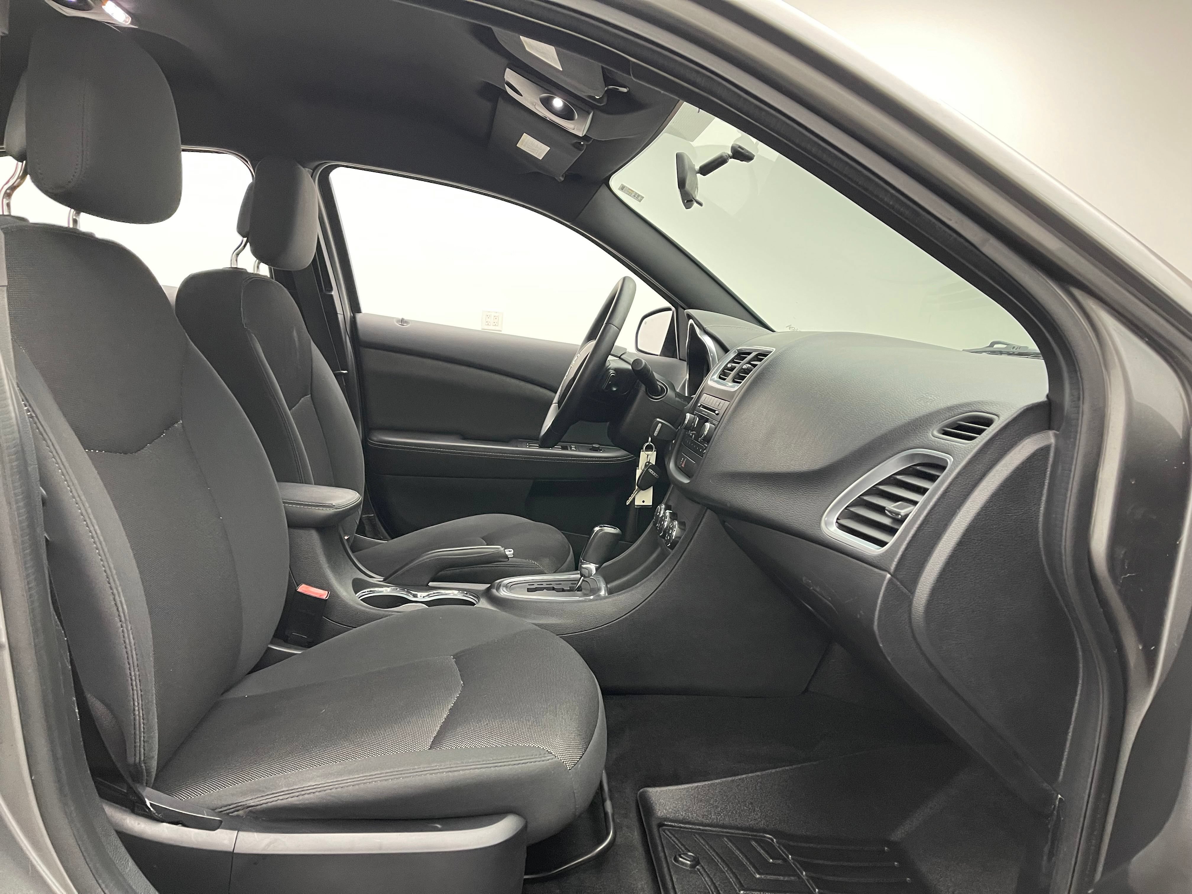 Used 2013 Dodge Avenger SXT w/ Rallye Appearance Group FWD image 25