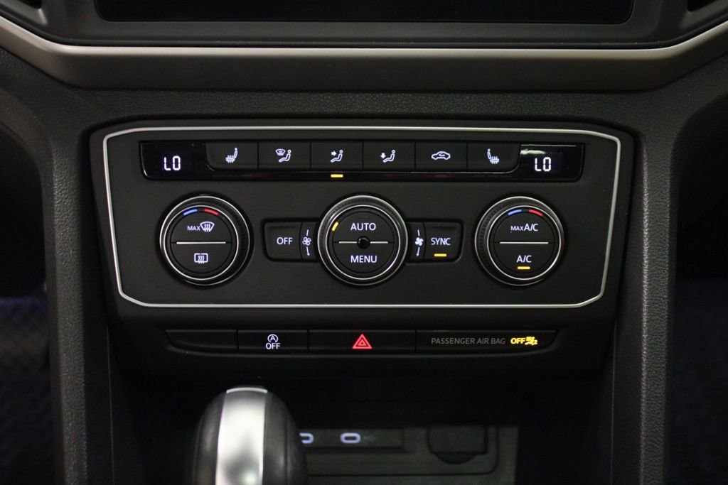 Used 2021 Volkswagen Atlas Cross Sport SE FWD image 26