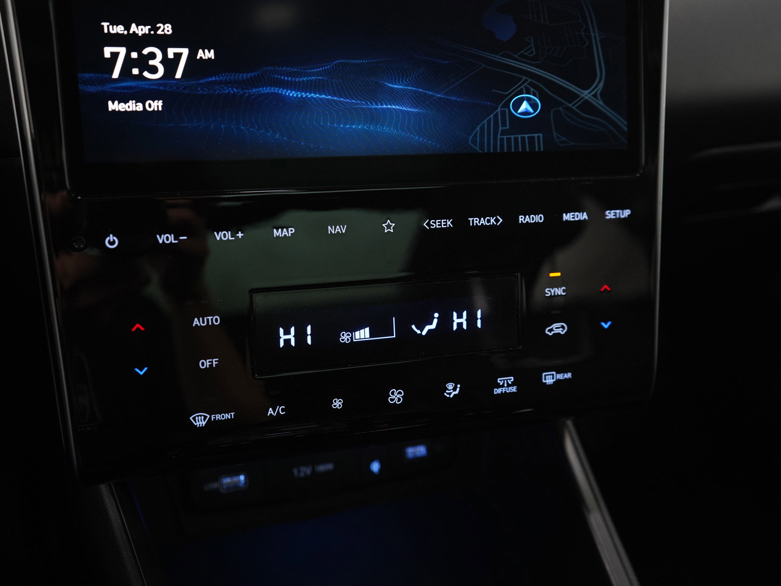 Certified 2024 Hyundai Tucson Limited AWD/4WD image 24