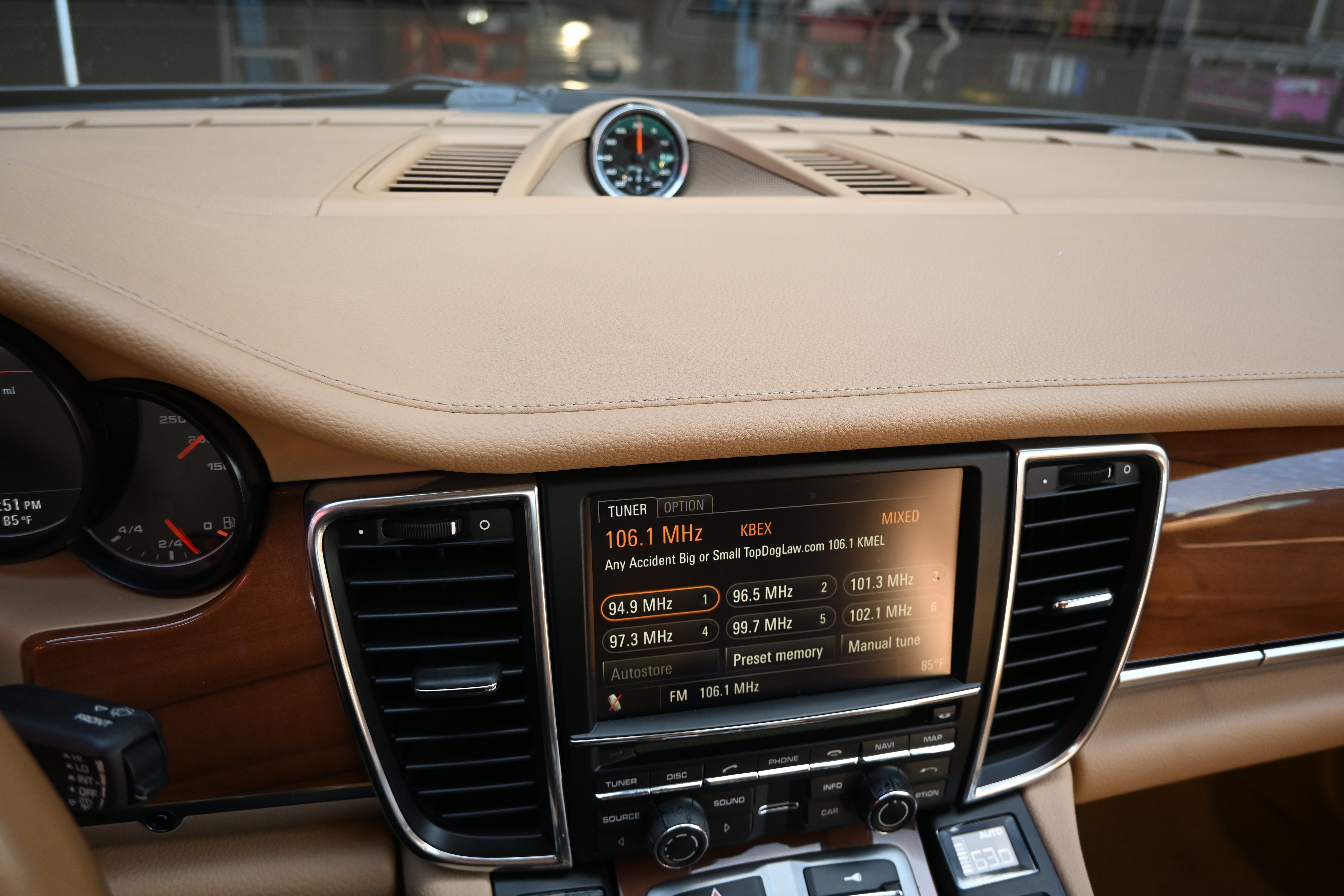 Used 2011 Porsche Panamera S RWD image 53