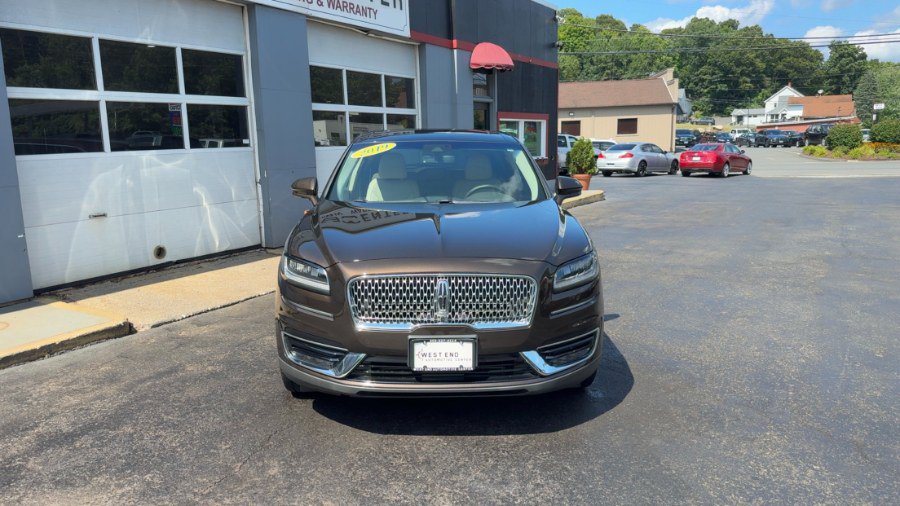 Used 2019 Lincoln Nautilus Reserve AWD/4WD image 3