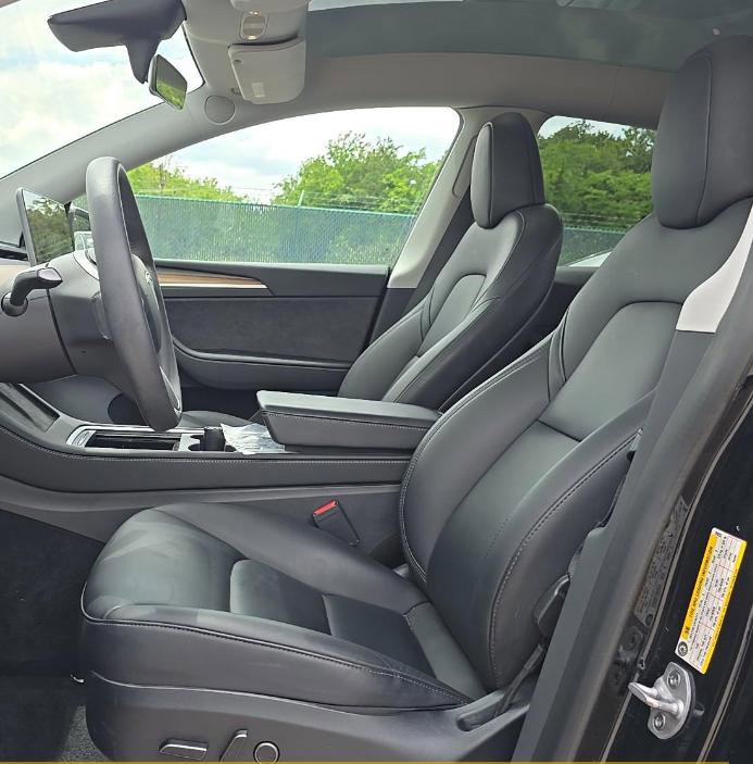 Used 2023 Tesla Model Y AWD image 5