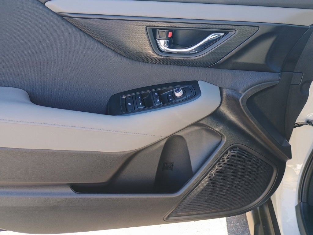 Certified 2025 Subaru Outback Premium image 11