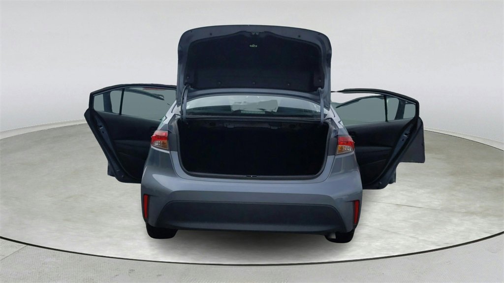 Used 2023 Toyota Corolla LE image 12