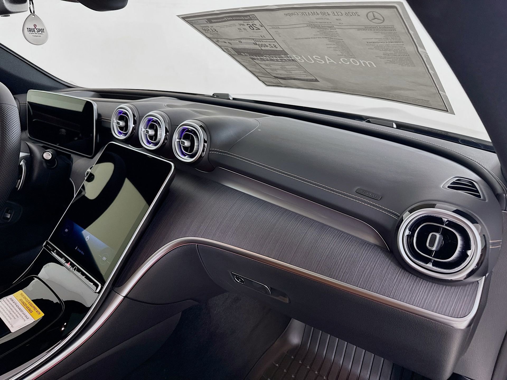 New 2026 Mercedes-Benz CLE 450 4MATIC Coupe image 32