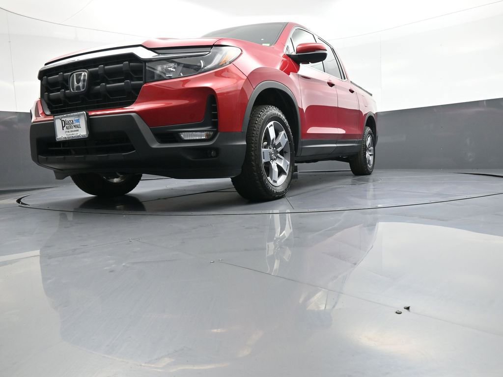 Certified 2025 Honda Ridgeline RTL image 26