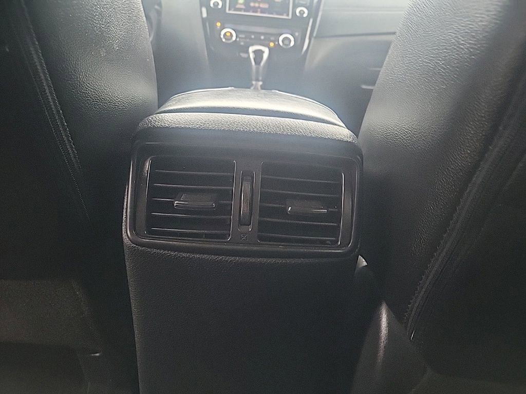 Used 2019 Nissan Rogue SL image 15