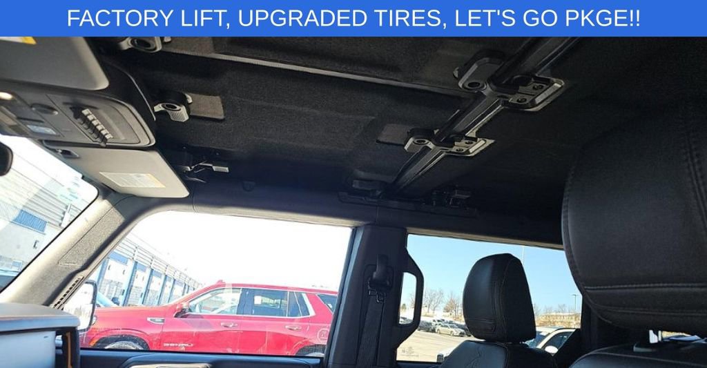 Used 2024 Ford Bronco Badlands w/ Sasquatch Package image 11