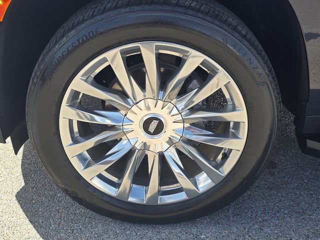 Used 2023 Cadillac Escalade Premium Luxury image 9