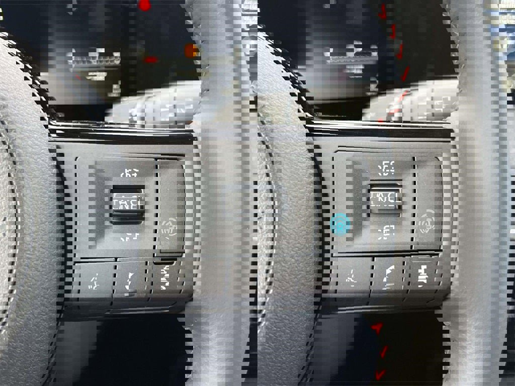 New 2026 Nissan Kicks SR w/ Cold Weather Package image 20