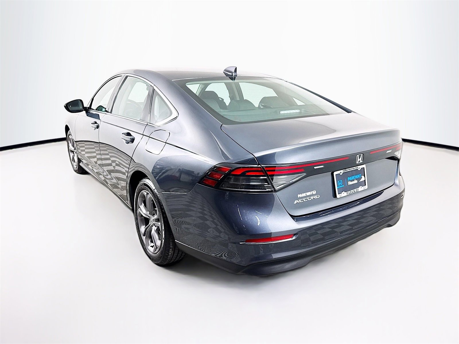 Used 2024 Honda Accord EX image 5