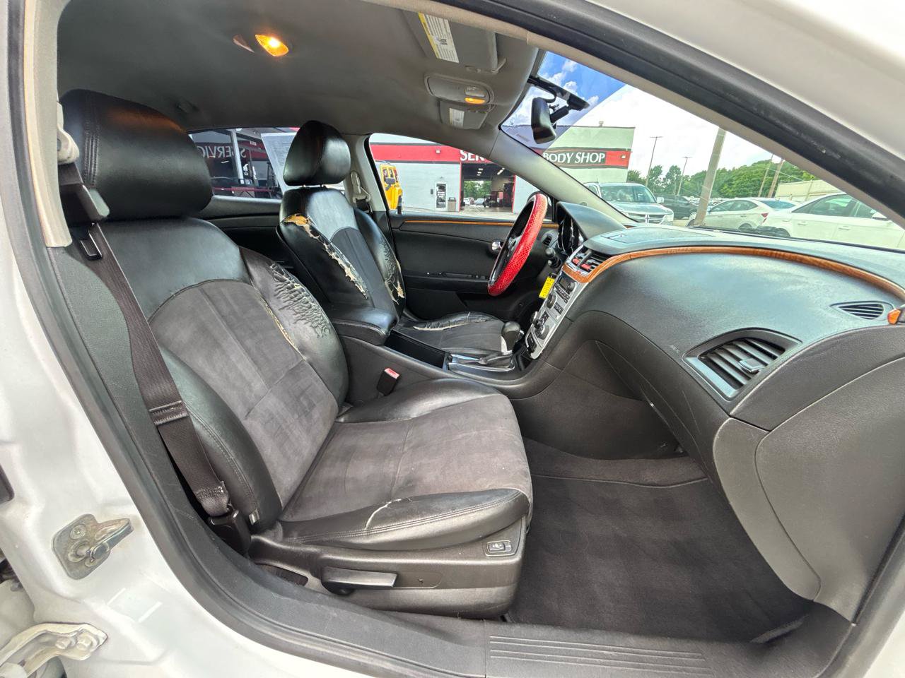 Used 2012 Chevrolet Malibu LT FWD image 10