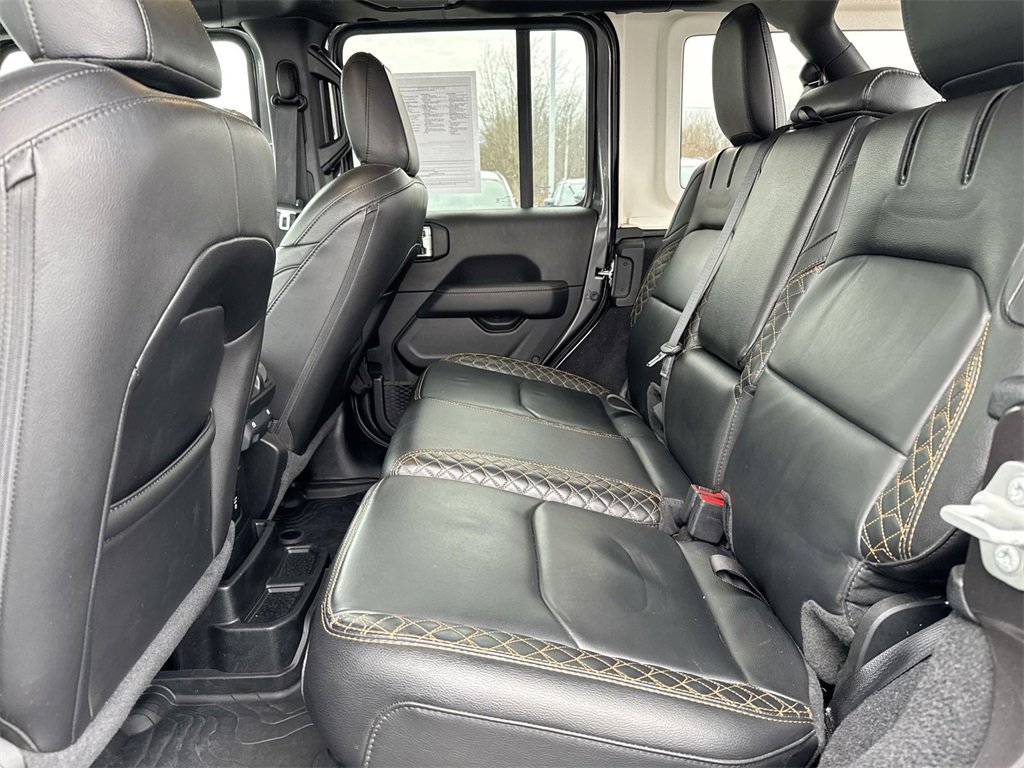 Used 2021 Jeep Wrangler Unlimited Sahara image 23