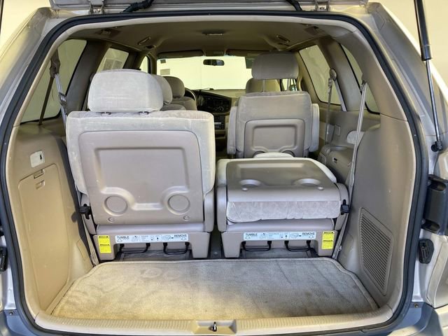 Used 2000 Toyota Sienna FWD image 8