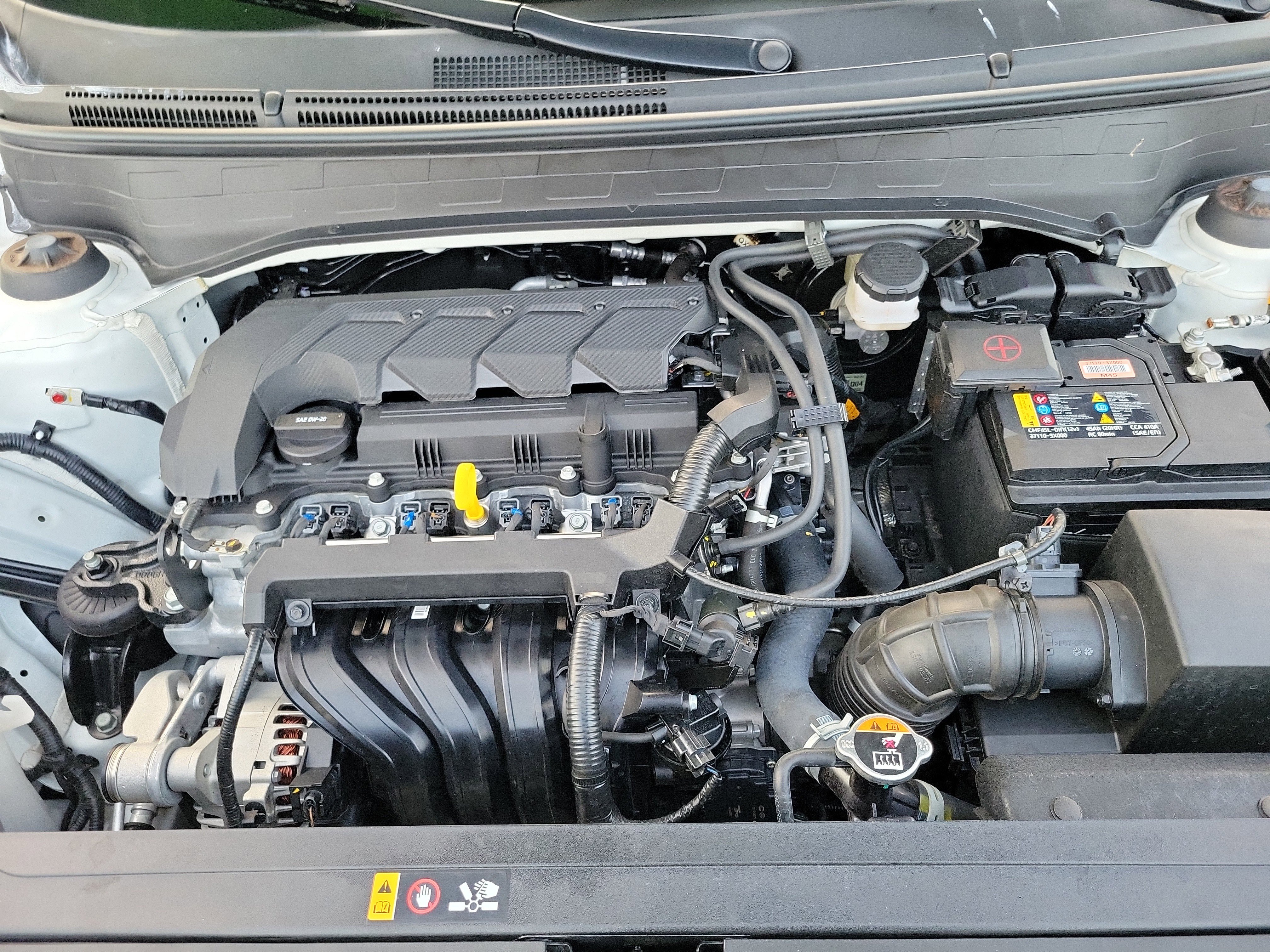 Certified 2025 Hyundai Venue SEL image 27