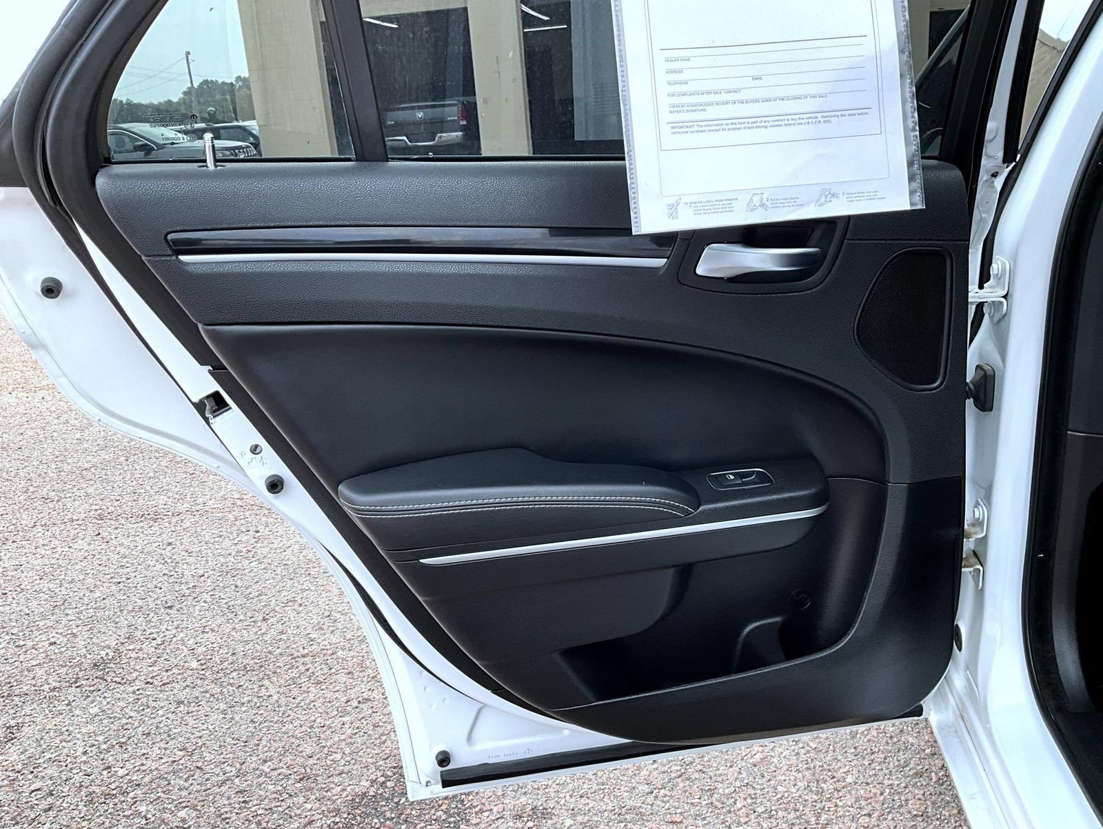 Certified 2022 Chrysler 300 S w/ Comfort Group RWD image 21