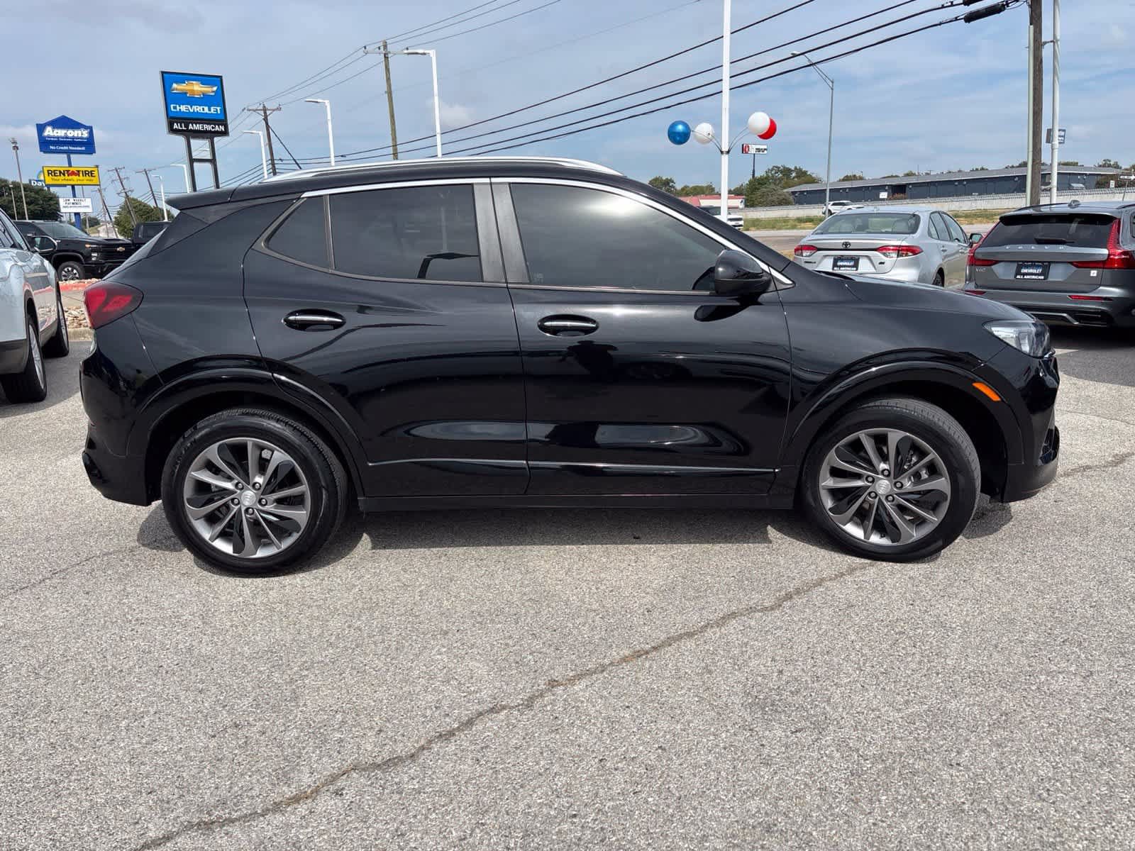 Used 2021 Buick Encore GX Preferred w/ Sport Touring Package FWD image 4