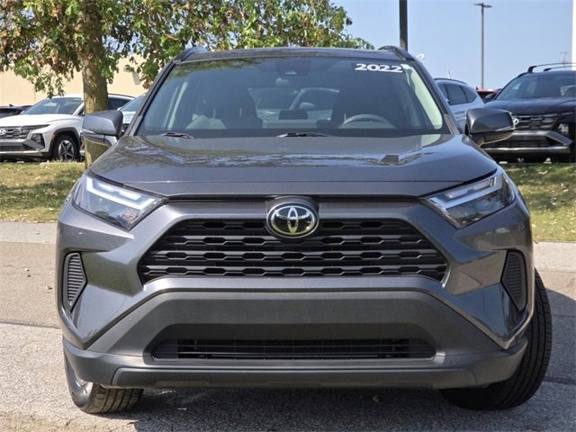 Used 2022 Toyota RAV4 XLE image 12