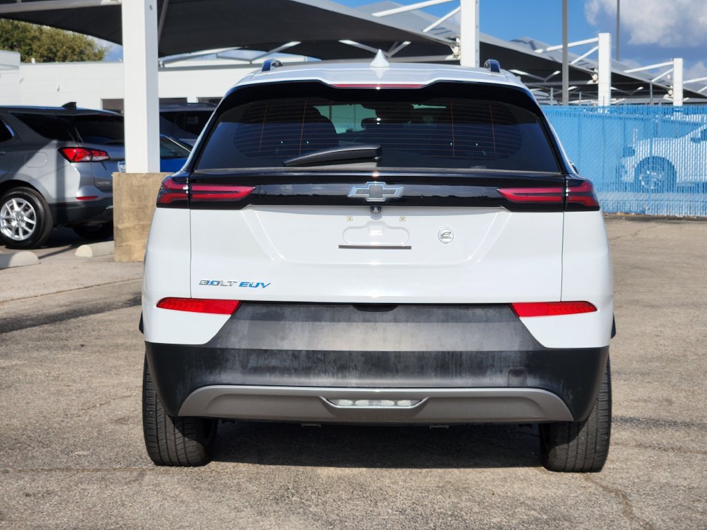 Used 2023 Chevrolet Bolt EUV LT FWD image 6