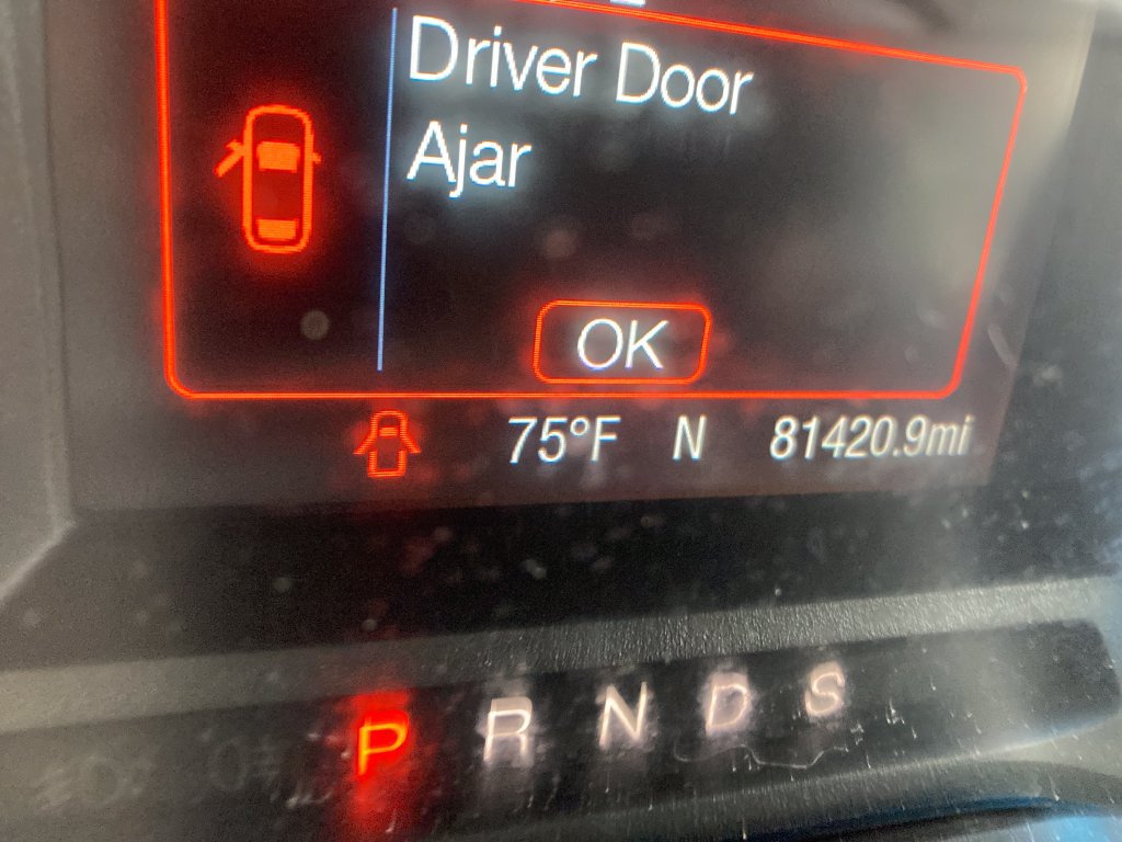 Used 2018 Ford Fusion SE FWD image 20