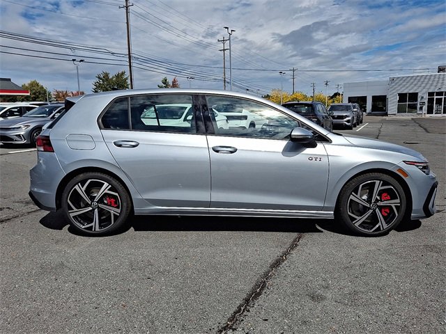 New 2025 Volkswagen GTI SE image 10