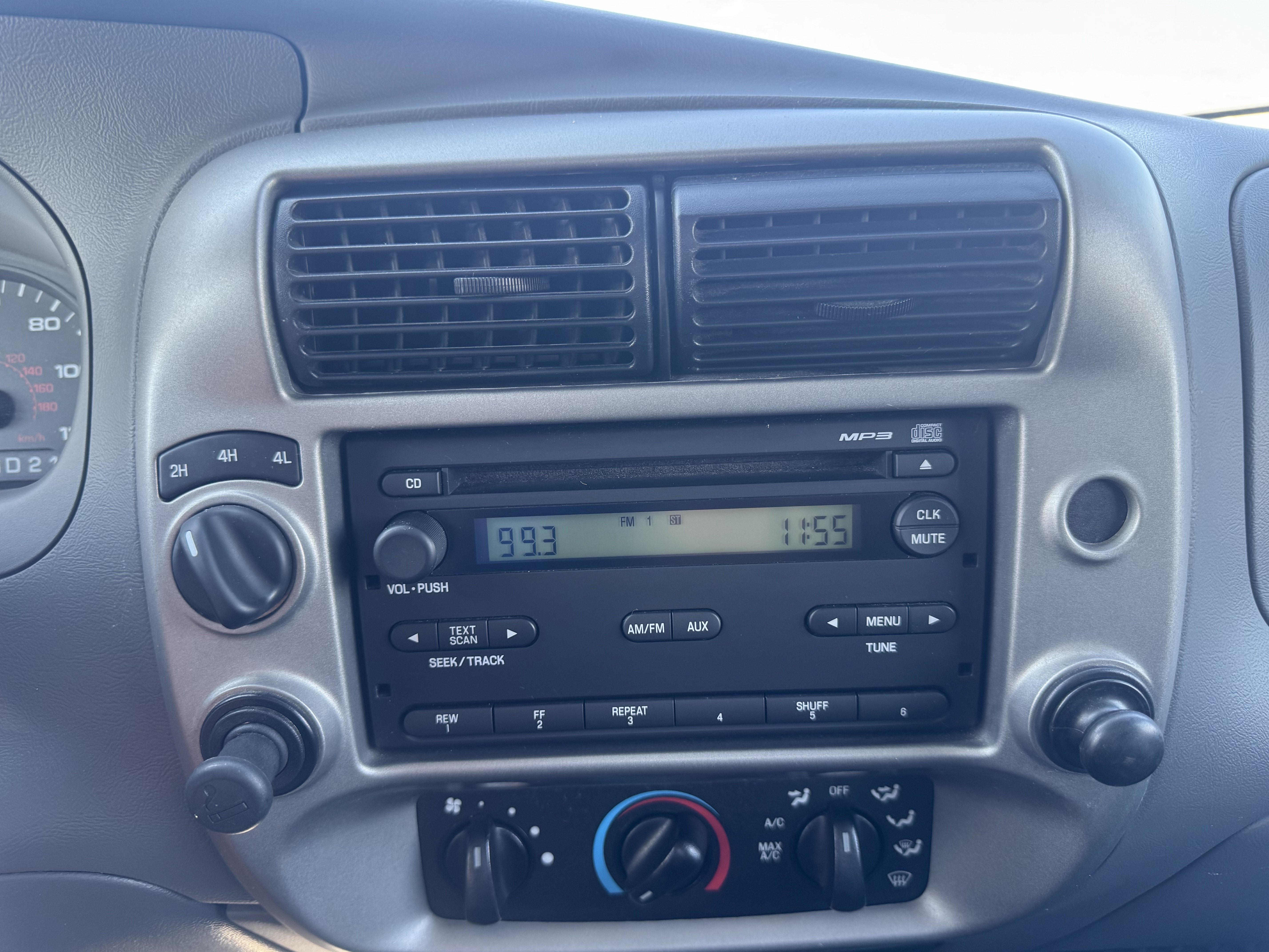 Used 2010 Ford Ranger Sport AWD/4WD image 24
