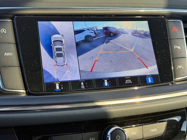 Used 2024 Buick Enclave Premium image 21