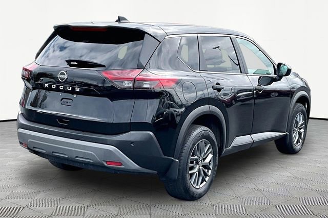 Used 2023 Nissan Rogue S image 5
