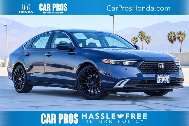 Used 2025 Honda Accord Touring image 1