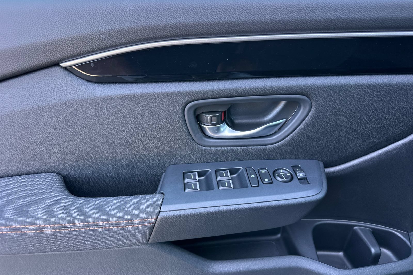 New 2026 Honda Pilot Sport image 11