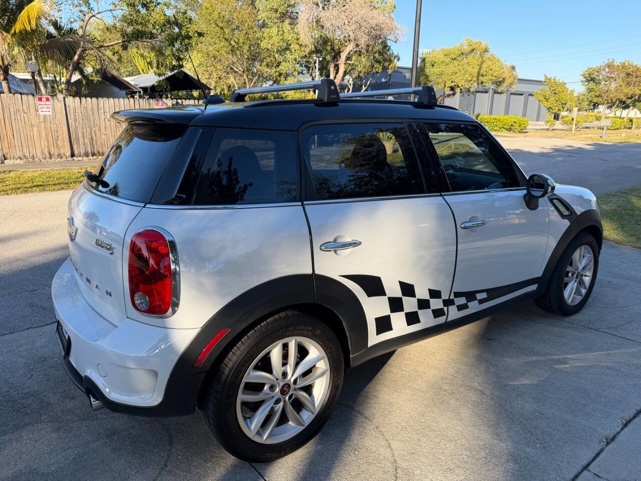 Used 2014 MINI Cooper Countryman S image 8